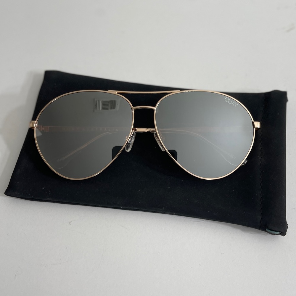 Quay Australia High Key Polarized Aviator Sunglasses